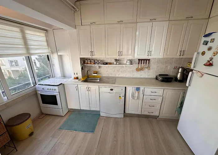 2 Bedroom With Sea View In Kyrenia Centre * 凯里尼亚